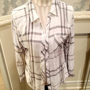 Rails Soft White Grey Plaid Flannel Button Up Shirt Women's Small S 100% Rayon